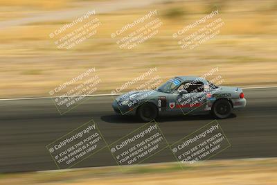 media/May-31-2025-CalClub SCCA (Sat) [[2c1a04e1ee]]/Race/Group 5/Turn 4b/